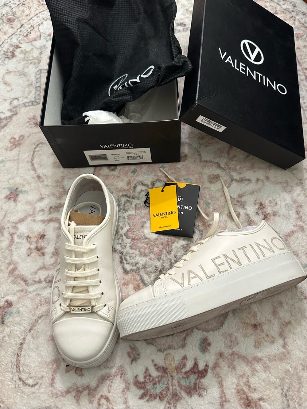 Valentino Dahlia off white platform sneakers